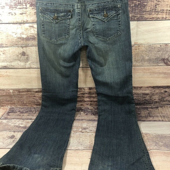 Wet Seal Jeans Distressed Jeans Size 7 Boot Cut - Picture 4 of 6